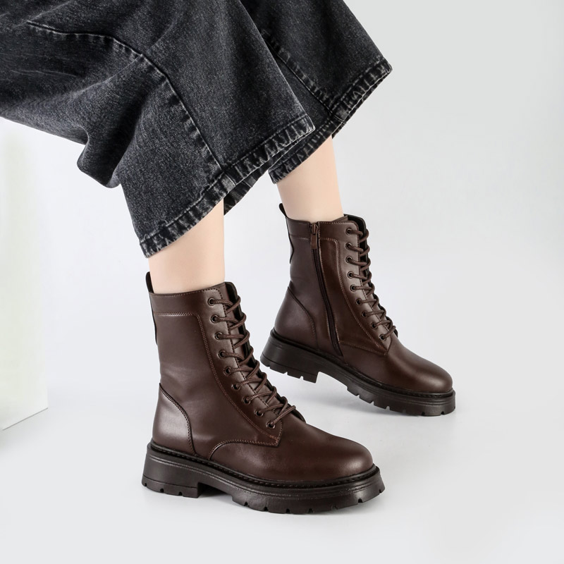 11-2.jpg بوت و نیم بوت زنانه و دخترانه مدل بندی بغل زیپ رنگ قهوه ای کد M675 - Image 1