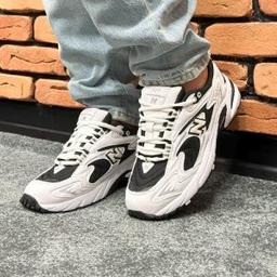 کتونی اسپرت مردانه و زنانه مدل نیوبالانس725  NEW BALANCE رنگ سفید مشکی کد 9993