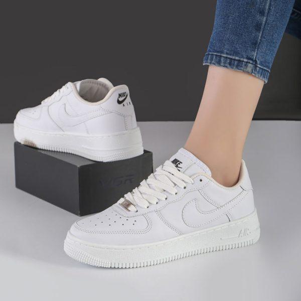 کفش و کتانی زنانه رنگ سفید مدل نایک NIKE AIR FORCE کد 71400
