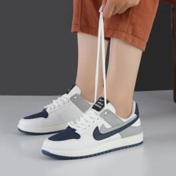 کفش و کتانی زنانه مدل دو نایک رنگ سفید سرمه ای مدل نایک NIKE کد M354