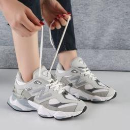 کفش و کتانی زنانه و دخترانه چرم طبیعی مدل نیوبالانس NEWBALANCE 9060 رنگ طوسی کد 8792