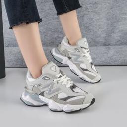 کفش و کتانی زنانه و دخترانه چرم طبیعی مدل نیوبالانس NEWBALANCE 9060 رنگ طوسی کد 8792
