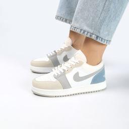کفش و کتانی زنانه مدل NIKE AIR JORDAN 1 رنگ سفید طوسی کد M5833