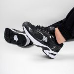 کتونی اسپرت مردانه و زنانه مدل نیوبالانس725 NEW BALANCE رنگ مشکی کد 9996 - Image 2