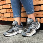 کتونی اسپرت زنانه مدل نیوبالانس 9060 NEW BALANCE رنگ طوسی کد 8961 - Image 4