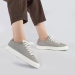 کفش و کتانی زنانه و دخترانه مدل ونس راحتی روزمره رنگ طوسی کد F104 - Image 2