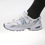 کفش و کتانی مردانه و زنانه مدل نیوبالانس 530 رنگ سفید سرمه ای کد 47248 - Image 2