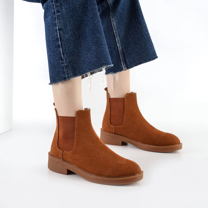 بوت و نیم بوت زنانه و دخترانه مدل چلسی دو بر کش رنگ آجری کد M607