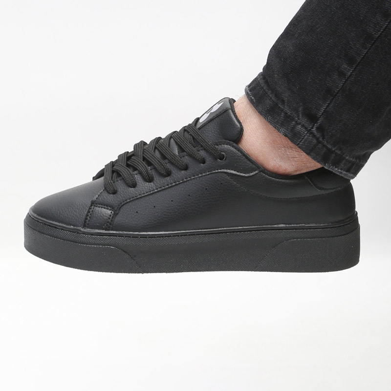 31 کفش و کتانی روزمره و راحتی مردانه مدل برشکا BERESHKA رنگ مشکی کد 41246 - Image 1