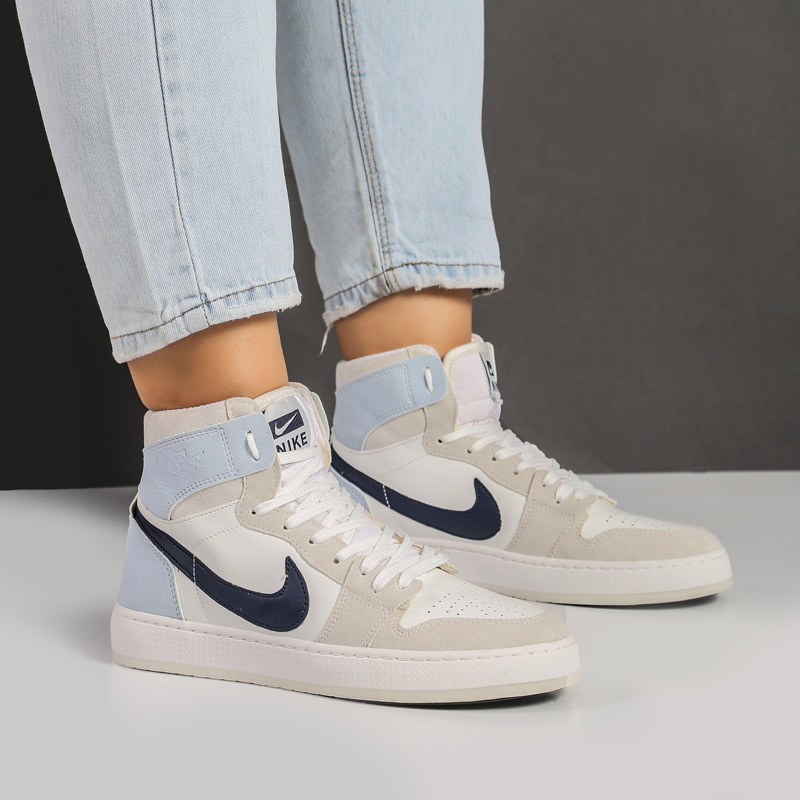 7-4.jpg کفش و کتانی زنانه و دخترانه رنگ سفید مشکی مدل نایک NIKE Jordan 1 ساقدار کد M753 - Image 1