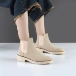 بوت و نیم بوت زنانه و دخترانه مدل چلسی دو بر کش رنگ خاکی کد M605