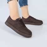 کفش و کتانی ونس راحتی زنانه و دخترانه مدل YEERFA رنگ قهوه ای کد M970