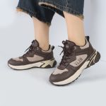 کفش و کتانی زنانه و دخترانه مدل VLTN رنگ قهوه ای کد M980