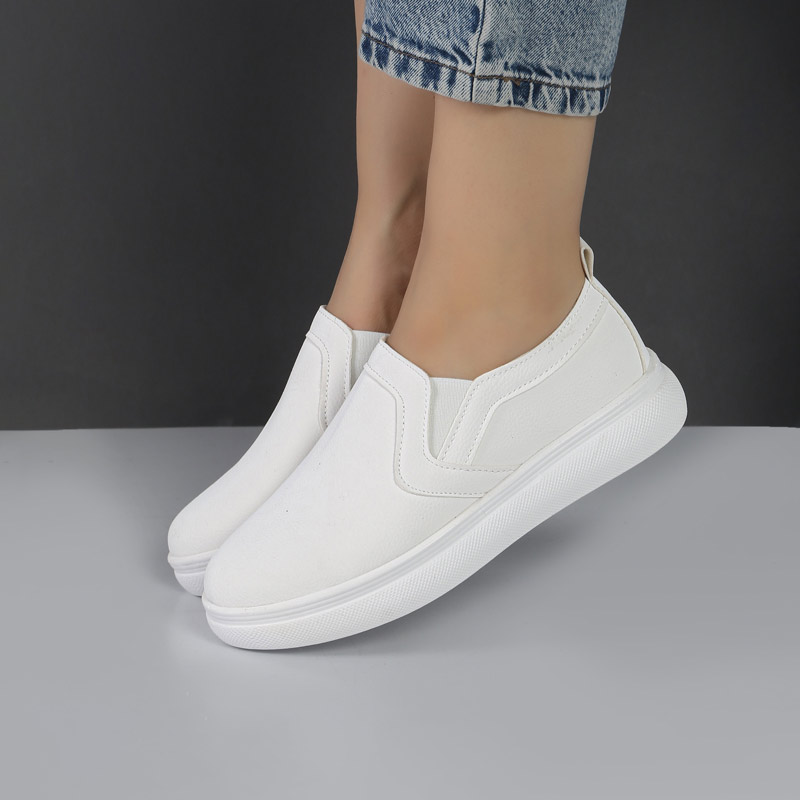 52.jpg کفش اسپرت و راحتی زنانه و دخترانه بغل کش رنگ سفید کد M985 - Image 1